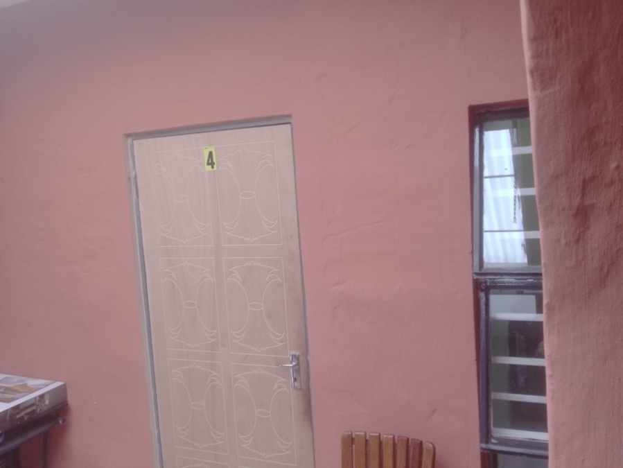 1 Bedroom Property for Sale in Brandwag Free State